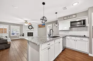 12043 Corona Ln, Houston, TX 77072 - Photo 17