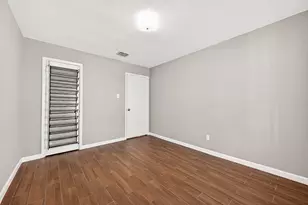 12043 Corona Ln, Houston, TX 77072 - Photo 25