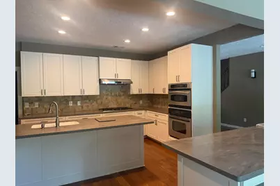 9 Huntsmans Horn Circle, The Woodlands, TX 77380 - Photo 11