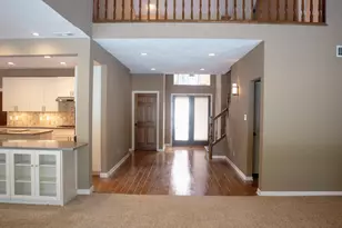 9 Huntsmans Horn Cir, The Woodlands, TX 77380 - Photo 9