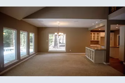 9 Huntsmans Horn Circle, The Woodlands, TX 77380 - Photo 5