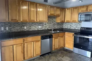 230 W Alabama St, Houston, TX 77006 - Photo 11