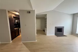 2025 Augusta Dr, Houston, TX 77057 - Photo 3