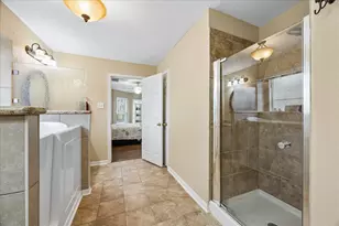 1910 Lori Ct, Seabrook, TX 77586 - Photo 17