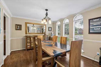 1910 Lori Court, Seabrook, TX 77586 - Photo 5