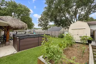 1910 Lori Ct, Seabrook, TX 77586 - Photo 29