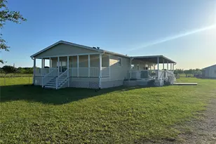 734 County Rd 3011, Dayton, TX 77535 - Photo 1