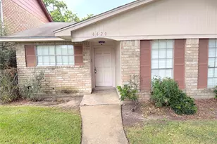 6620 Westwick Dr, Houston, TX 77072 - Photo 1