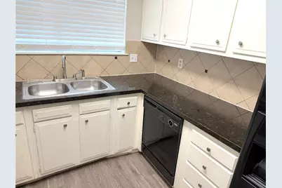 6620 Westwick Drive, Houston, TX 77072 - Photo 3