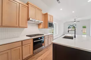 12849 Meadow Wind Wy, Conroe, TX 77302 - Photo 9
