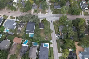 903 W 43rd St, Houston, TX 77018 - Photo 9