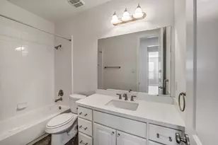 5923 Quiet Point Ln, Sugar Land, TX 77479 - Photo 25