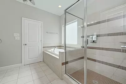 2748 Clay Street, Houston, TX 77003 - Photo 23