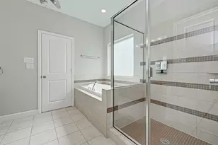 2748 Clay St, Houston, TX 77003 - Photo 23