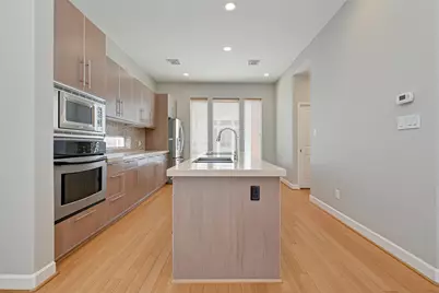 2748 Clay Street, Houston, TX 77003 - Photo 13