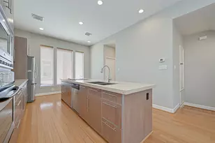 2748 Clay St, Houston, TX 77003 - Photo 11