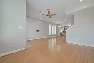 2748 Clay St, Houston, TX 77003 - Photo 9