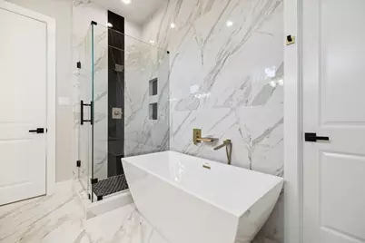 5819 Mansfield Heights Ln, Houston, TX 77091 - Photo 7