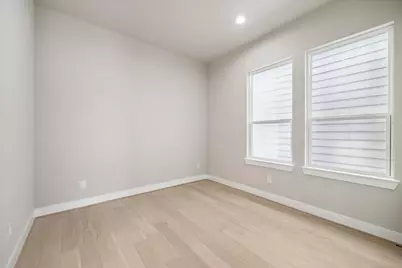 5819 Mansfield Heights Ln, Houston, TX 77091 - Photo 9