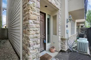 5815 Lacy St, Houston, TX 77007 - Photo 3