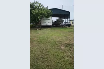 12103 Gulfview Dr, Sargent, TX 77414 - Photo 7