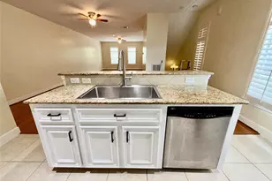 1708 Elgin St, Houston, TX 77004 - Photo 13