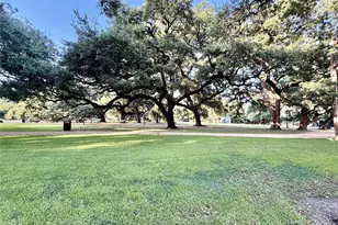 1708 Elgin St, Houston, TX 77004 - Photo 35