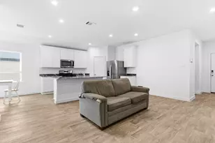 4031 Waving Willow Wy, Richmond, TX 77469 - Photo 3