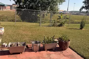 3460 Lake Arthur Dr, Port Arthur, TX 77642 - Photo 5