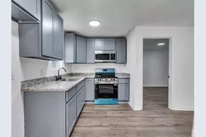 2416 Cumberland Rear Street #B, Houston, TX 77023 - Photo 7