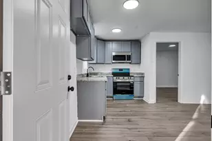 2416 Cumberland Rear St, Houston, TX 77023 - Photo 5