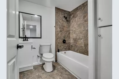2416 Cumberland Rear Street #B, Houston, TX 77023 - Photo 3