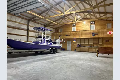 185 E Tiki Drive, Seadrift, TX 77983 - Photo 3