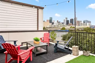 2104 Webster St, Houston, TX 77003 - Photo 29