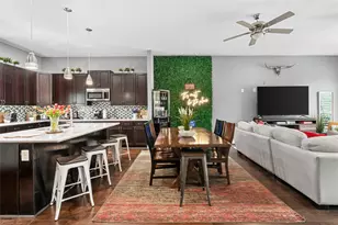 2104 Webster St, Houston, TX 77003 - Photo 9