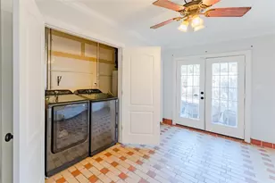 11407 Iberia Dr, Houston, TX 77065 - Photo 19