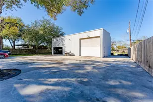 11407 Iberia Dr, Houston, TX 77065 - Photo 29