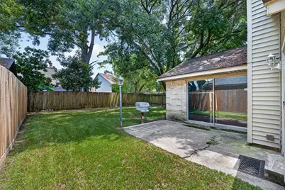 16606 Quiet Trail Drive, Humble, TX 77396 - Photo 35
