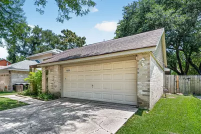16606 Quiet Trail Drive, Humble, TX 77396 - Photo 3