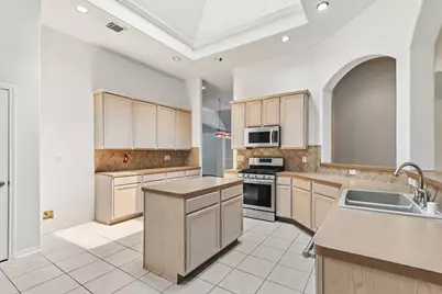 31235 Windcrest Park Lane, Spring, TX 77386 - Photo 9
