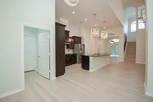 6403 Edinburgh Ct, Sugar Land, TX 77479 - Photo 11