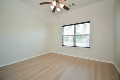 6403 Edinburgh Court, Sugar Land, TX 77479 - Photo 25