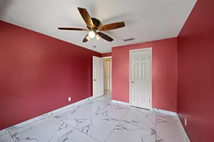 5718 Greencraig Dr, Houston, TX 77035 - Photo 19