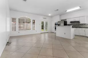 5403 Haven Oaks Dr, Kingwood, TX 77339 - Photo 11