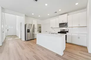 11434 Dark Amethyst Dr, Houston, TX 77048 - Photo 1