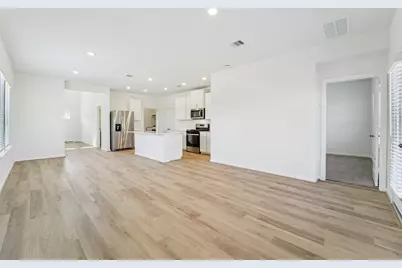 11434 Dark Amethyst Drive, Houston, TX 77048 - Photo 5