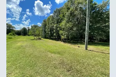 201 Cypress Lakes Circle Circle, Cleveland, TX 77327 - Photo 3