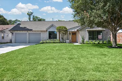 10422 Timberoak Drive, Houston, TX 77043 - Photo 1