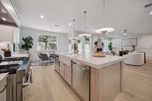 10422 Timberoak Dr, Houston, TX 77043 - Photo 17