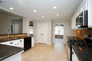 1915 W Welsford Dr, Spring, TX 77386 - Photo 19